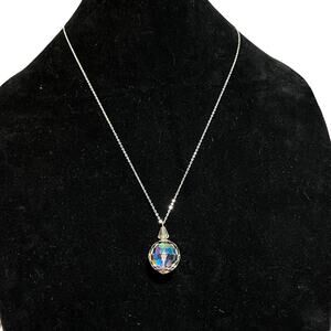 Vintage Faceted Crystal Pendant Necklace – Iridescent Glass Bead on Silver Chain